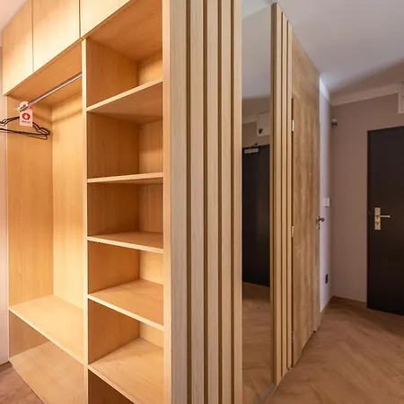 Martinn 2* Мартин